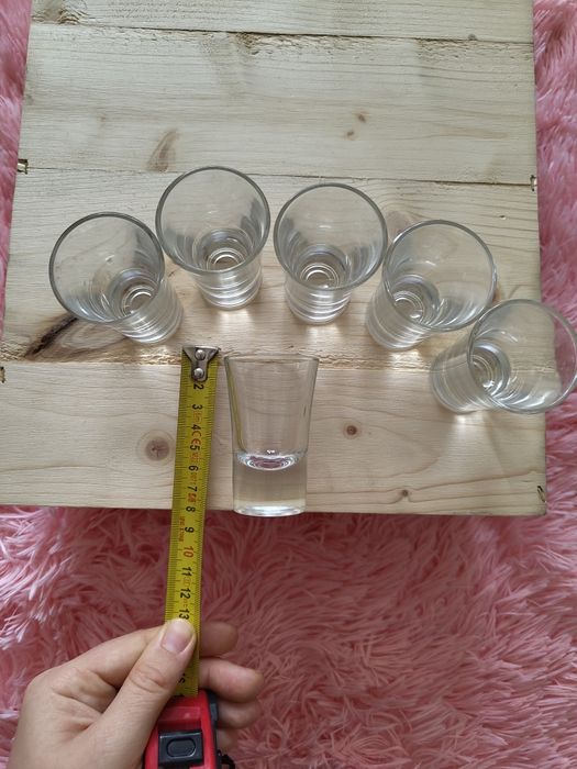 Seturi de pahare – shot, vin și bere – ca noi