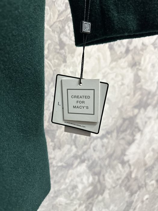 Продаю пальто новое от laundry by Shelly Segal