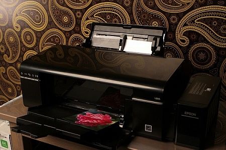 Epson L805 — легендарный принтер с системой СНПЧ