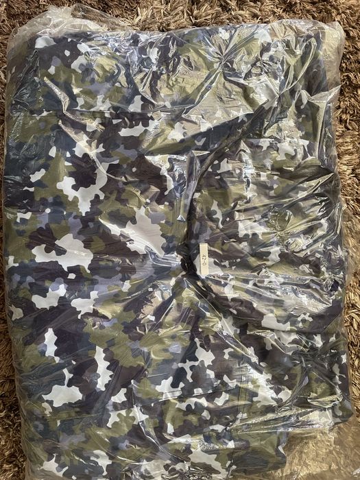 Bocanci si tinuta combat