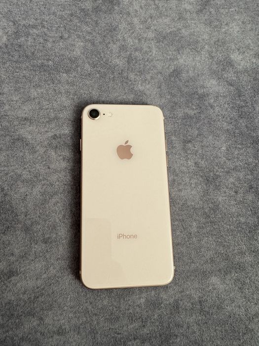 Iphone 8 состояние идеальное