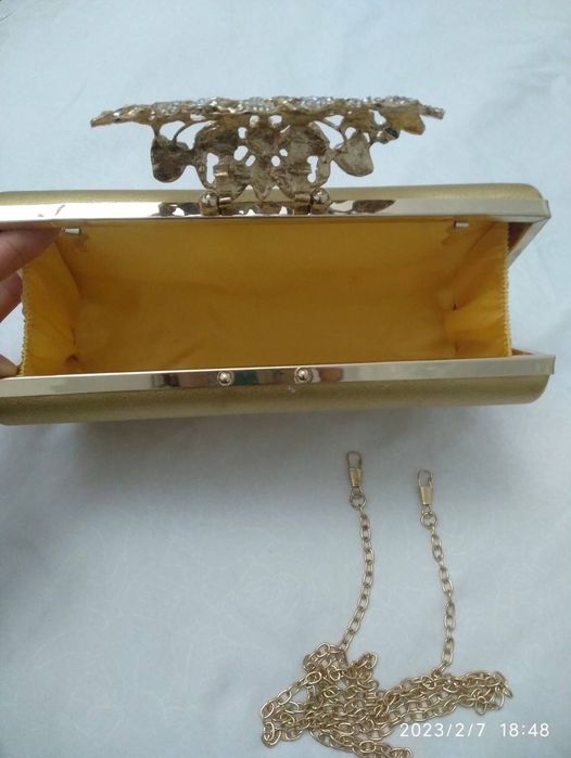 Yangi vecherniy klach