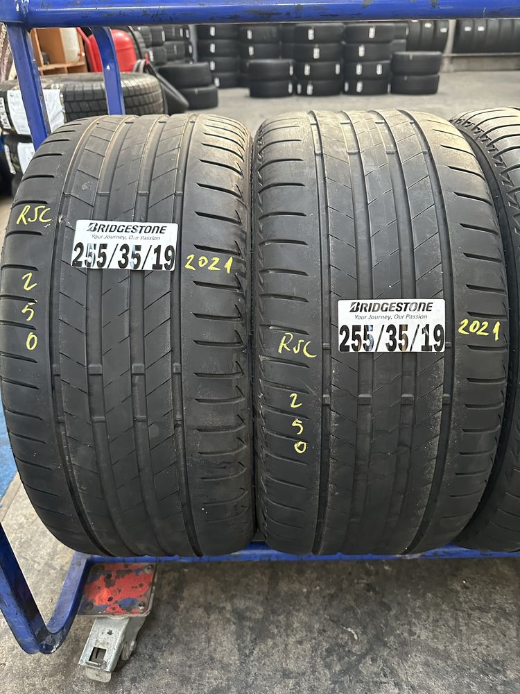 255/35/19 Bridgestone RSC