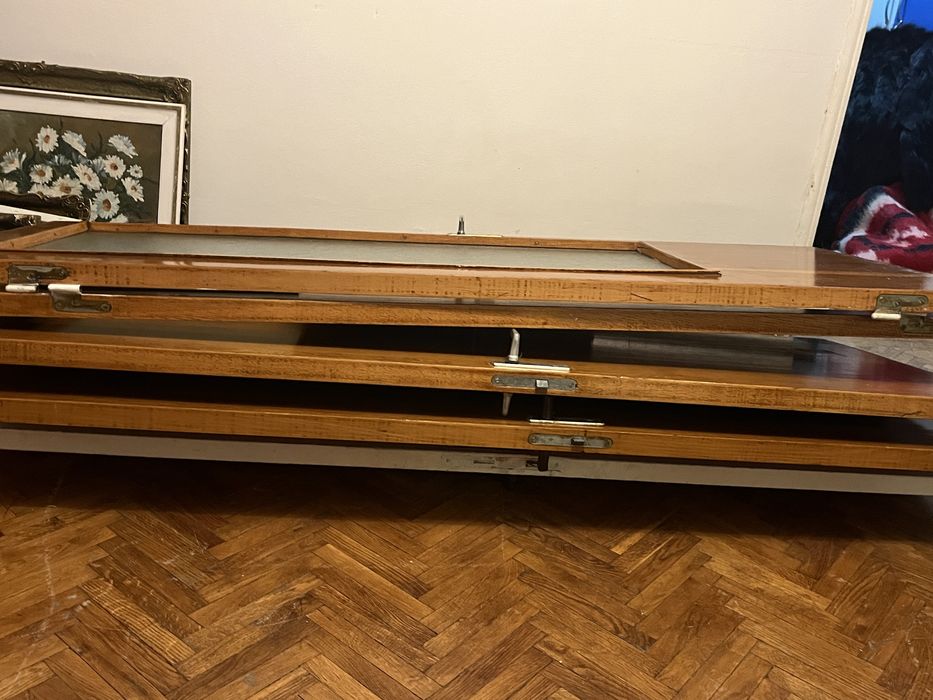 Usi de lemn gratuite