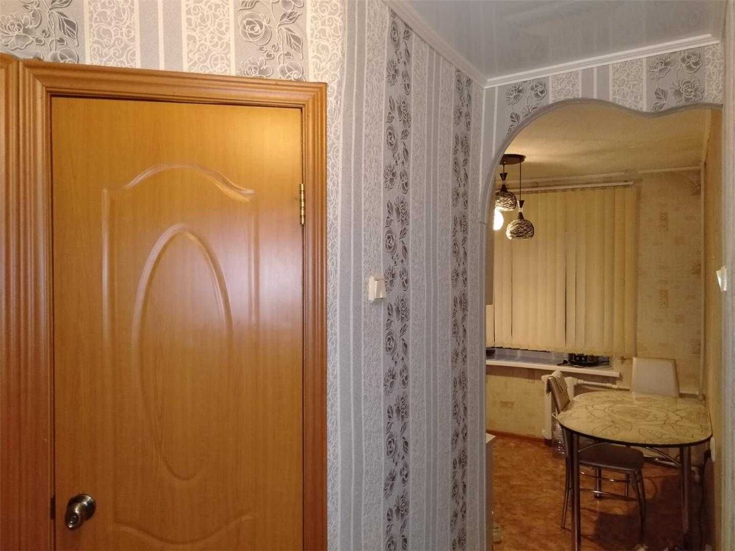 Продам 3-х комнатную квартиру на 6 мкр