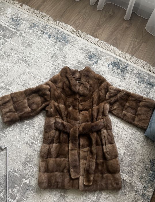 Продам Норковую шубу