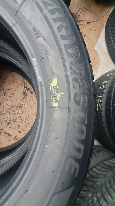 2 Anvelope Bridgestone 225 60 R18  M/S  impecabile DOT 1418