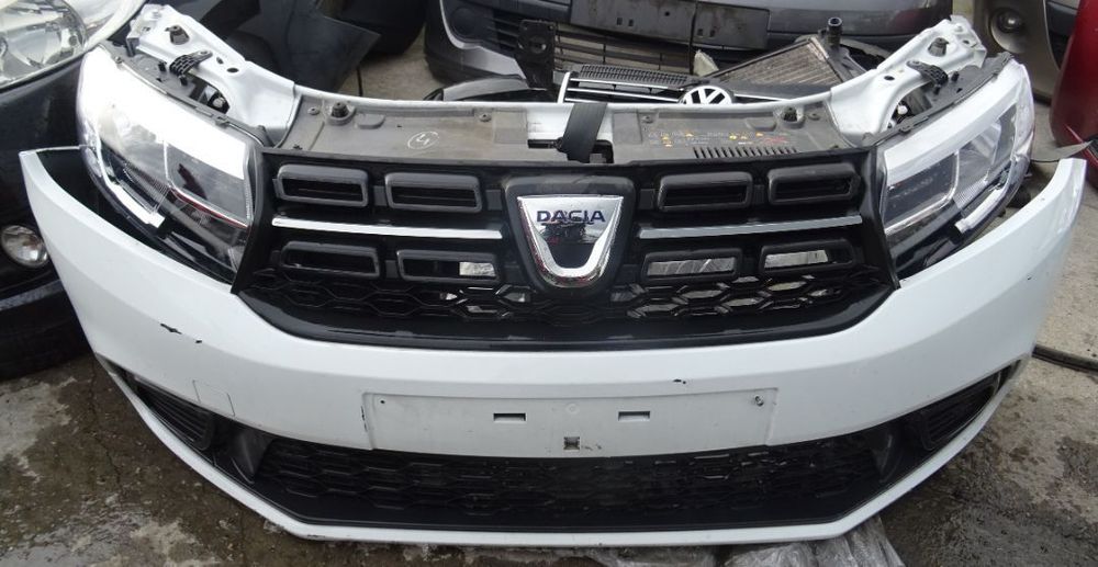 Fata completa Dacia Logan din 2017 volan pe stanga