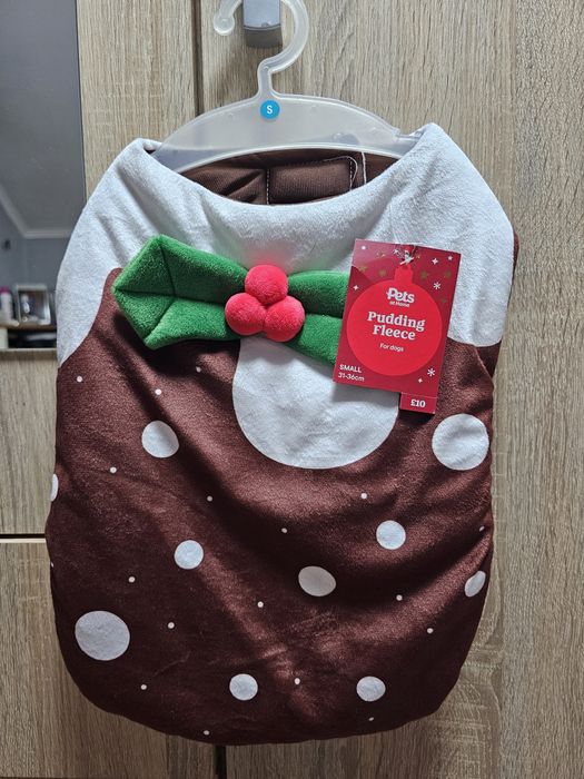 Vand haină cățel NOUĂ 31-36 cm