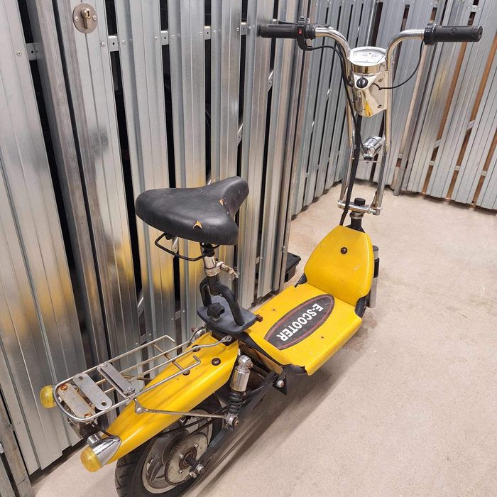 Scooter electric