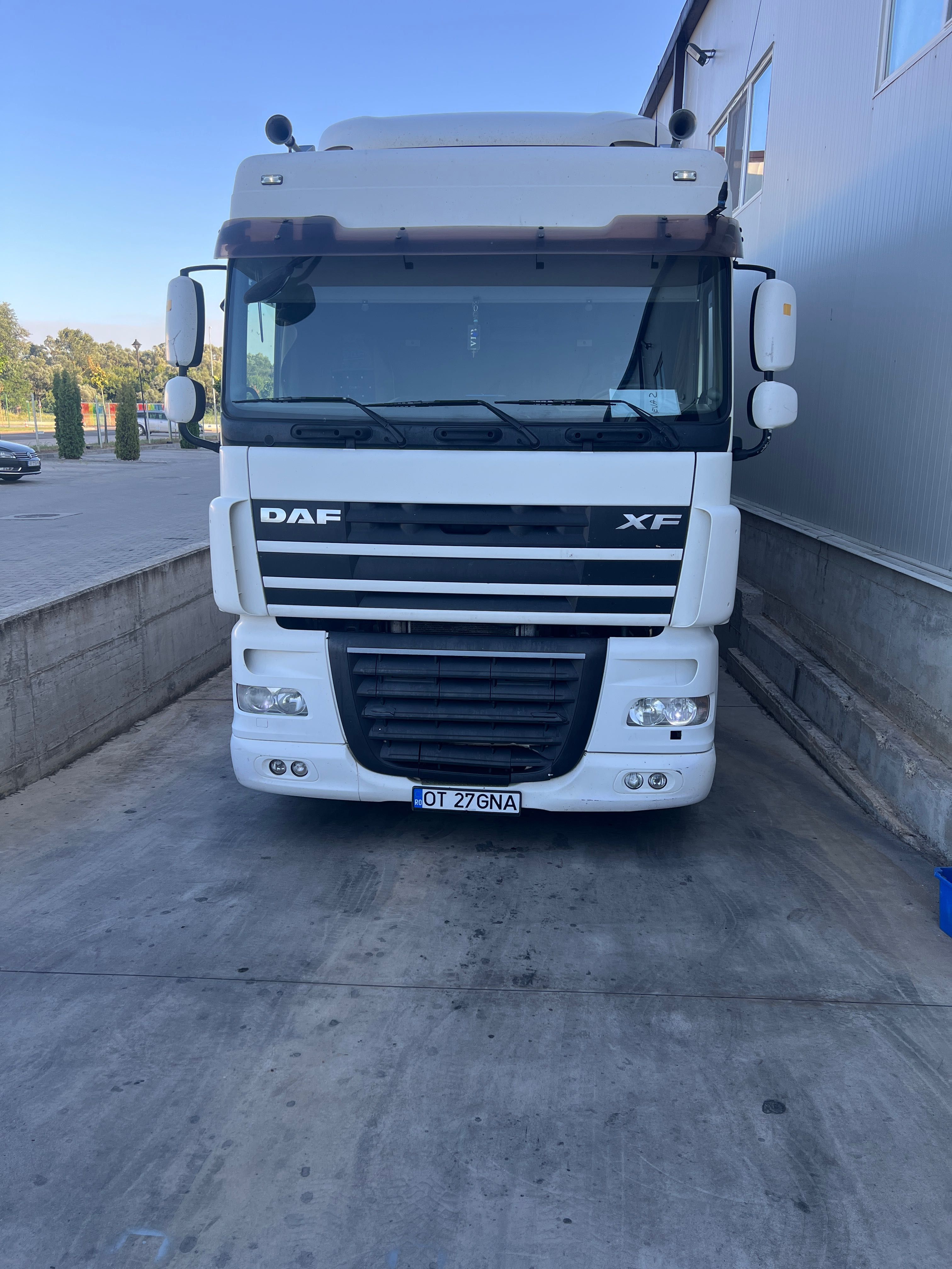 DAF xf 105 2011 460