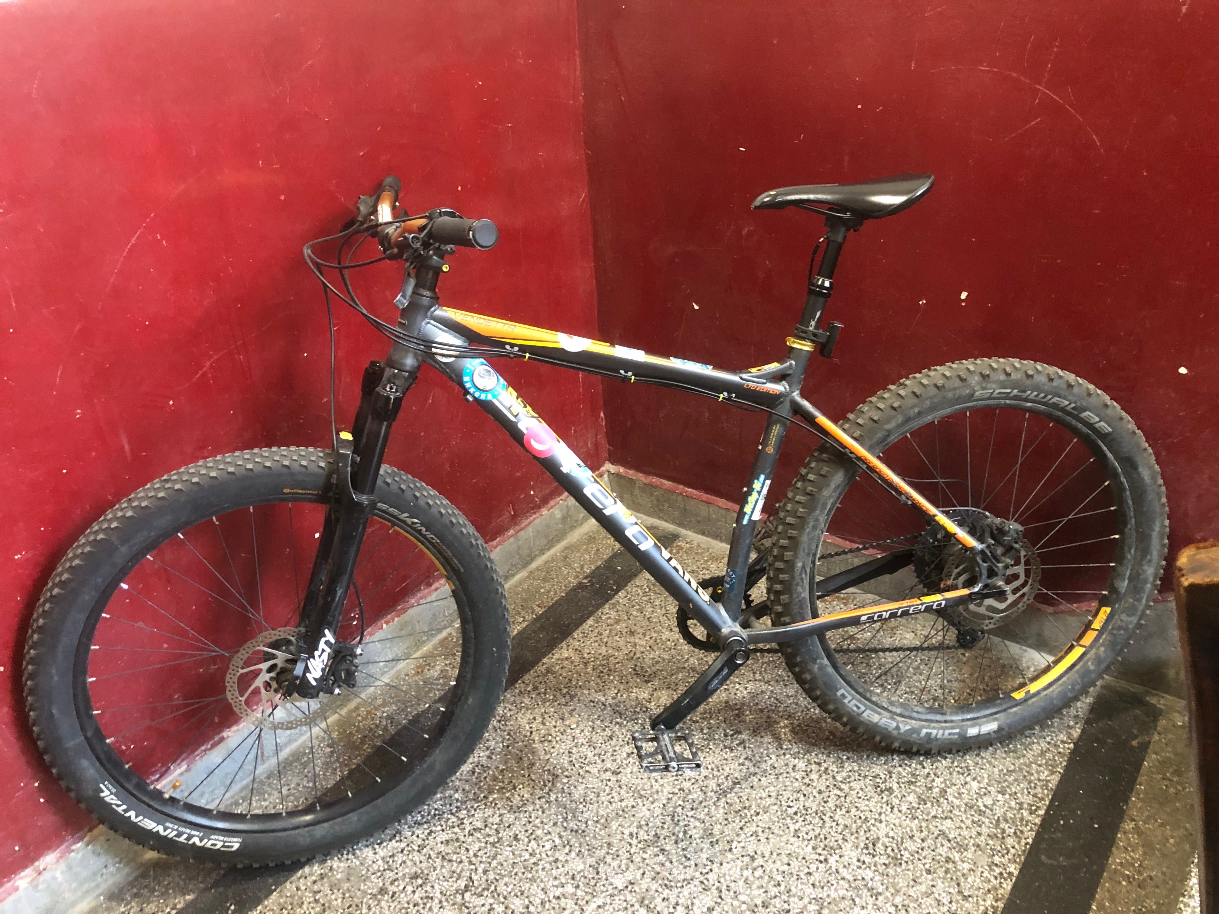 Планински велосипед “Carrera Vendetta 27.5+