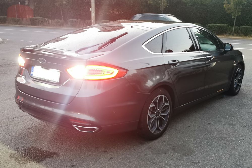 Ford Mondeo MK5 Echipare Titanium 2,0 TDCi 180CP