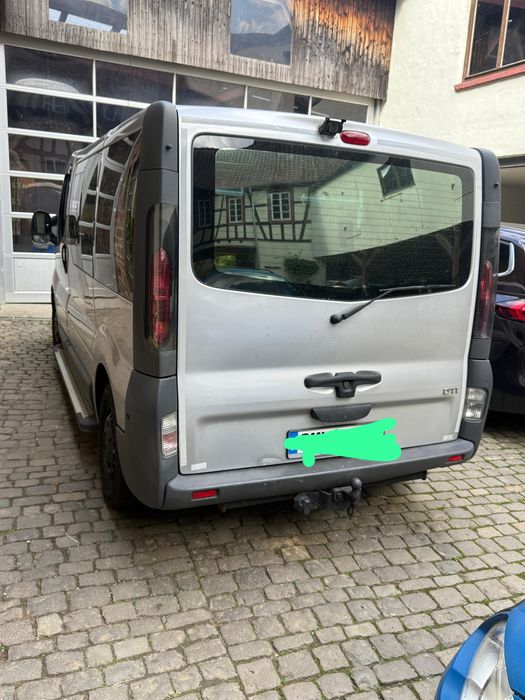 Opel vivaro 1.9 cdti 9 locuri