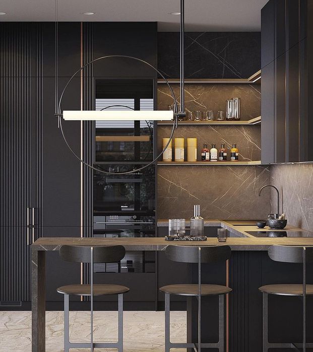 Шкаф витринна в прихожую