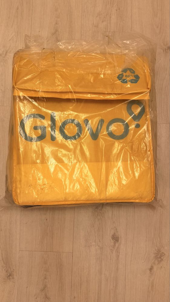 Geanta Glovo nouă, sigilată.