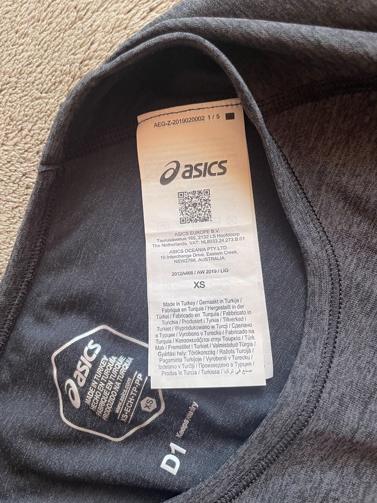 Комплект марка Asics
