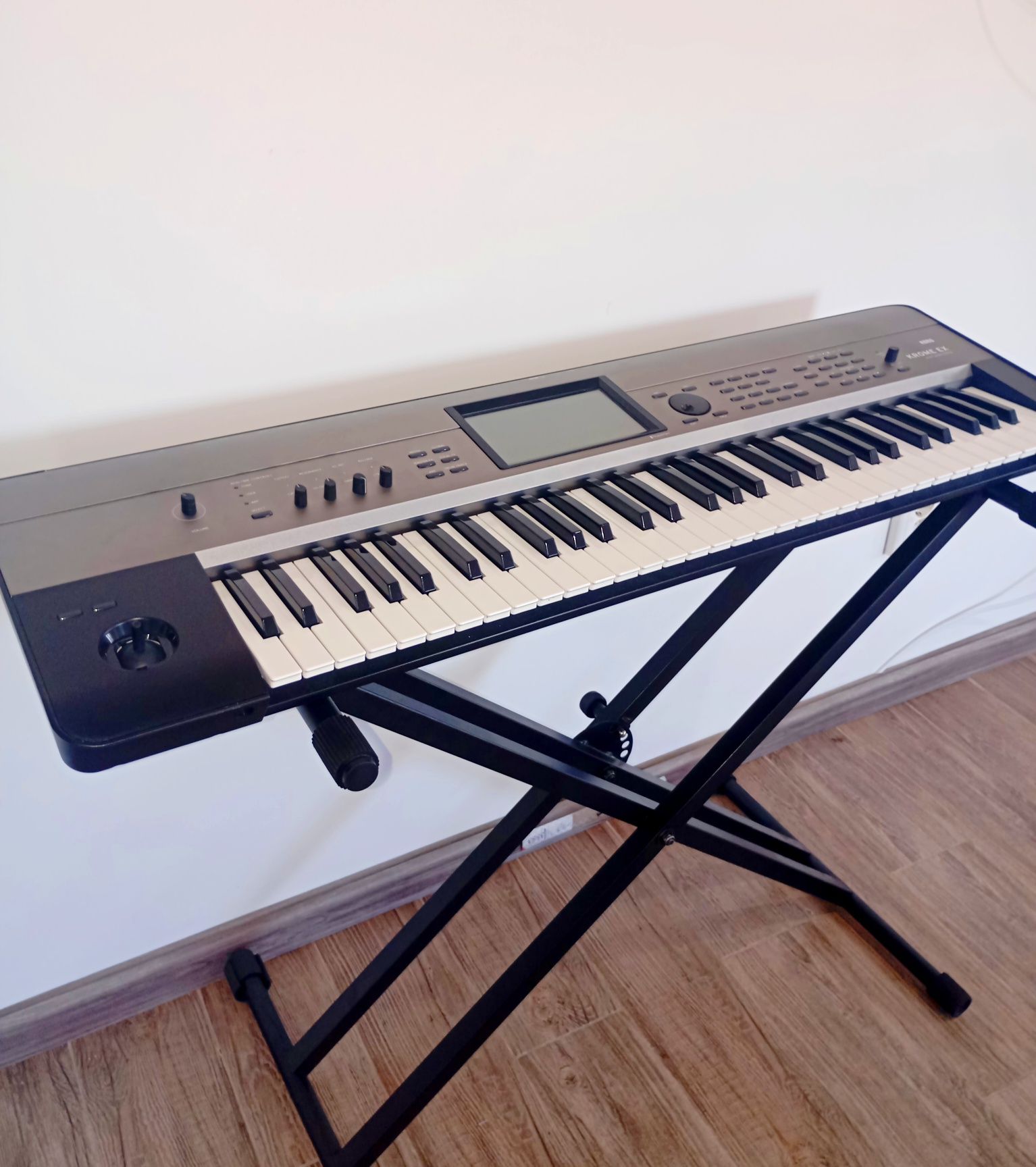 Korg Krome Ex cu set