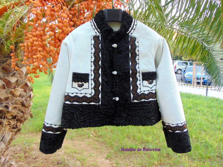 cojoc traditional / bundite de bucovina