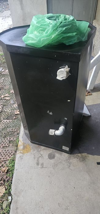 Камина с водна риза помпа и разширител