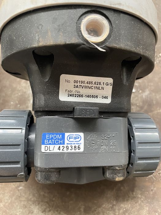 Вентил за агресивни течности