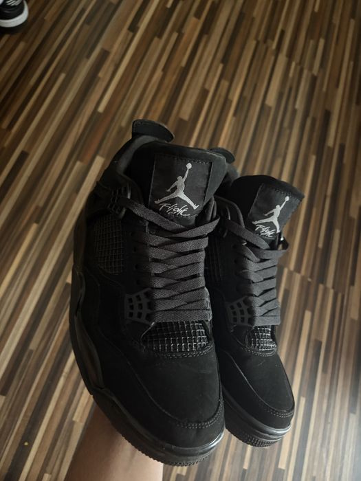 Vand jordan 4 blak cat vin insotiti de cutie+tag +