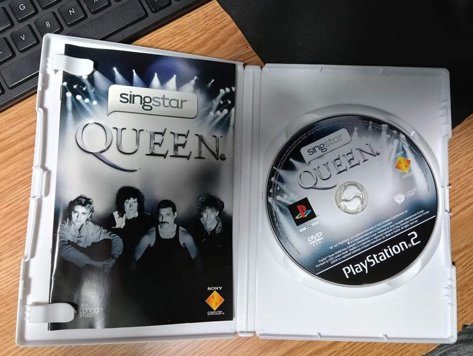 PS2 Queen singstar