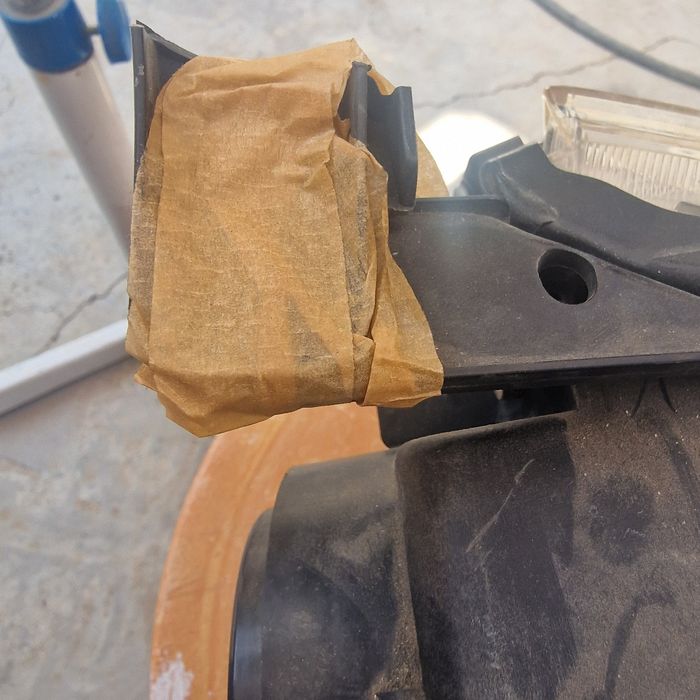 Suzuki Grand Vitara ляв фар