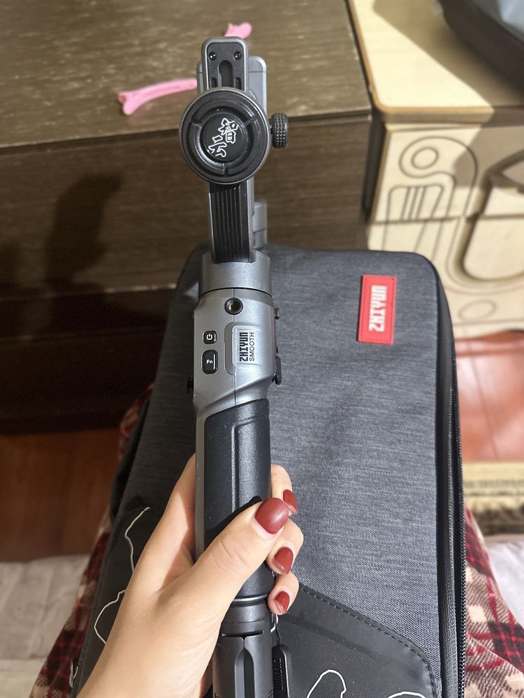 Стабилизатор Zhiyun Smooth-5