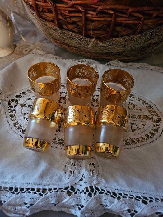 Сервиз за ракия и ликьор