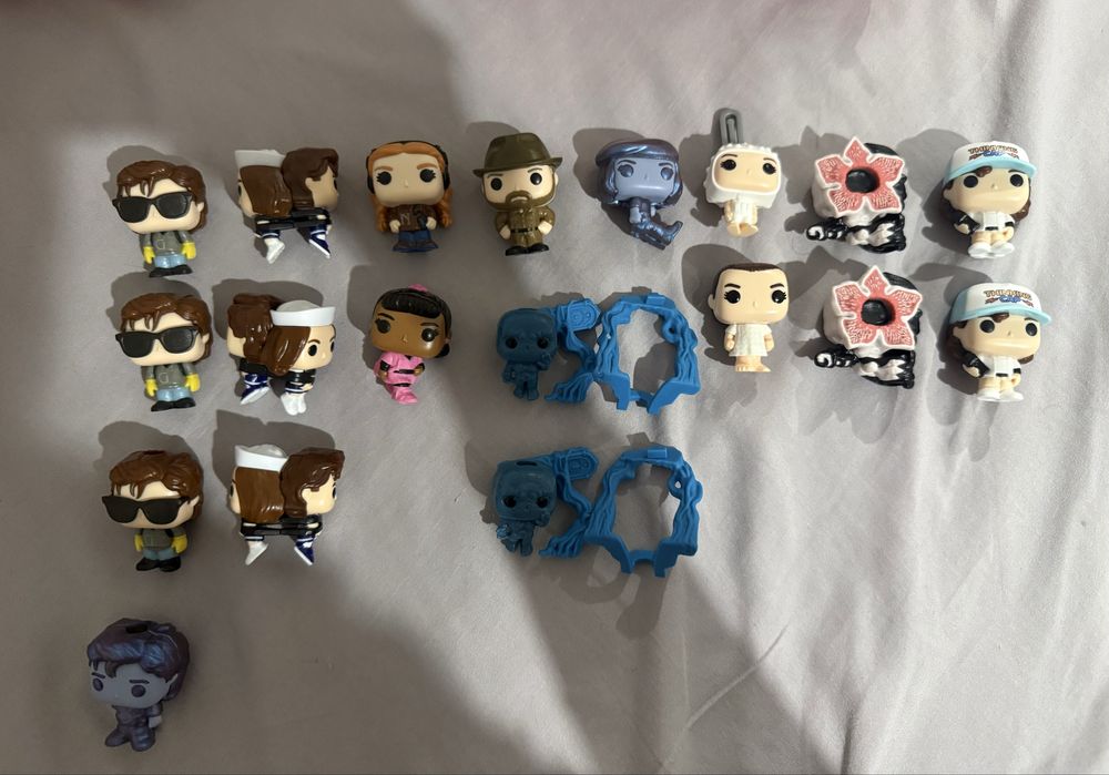 Kinder joy очень странные дела