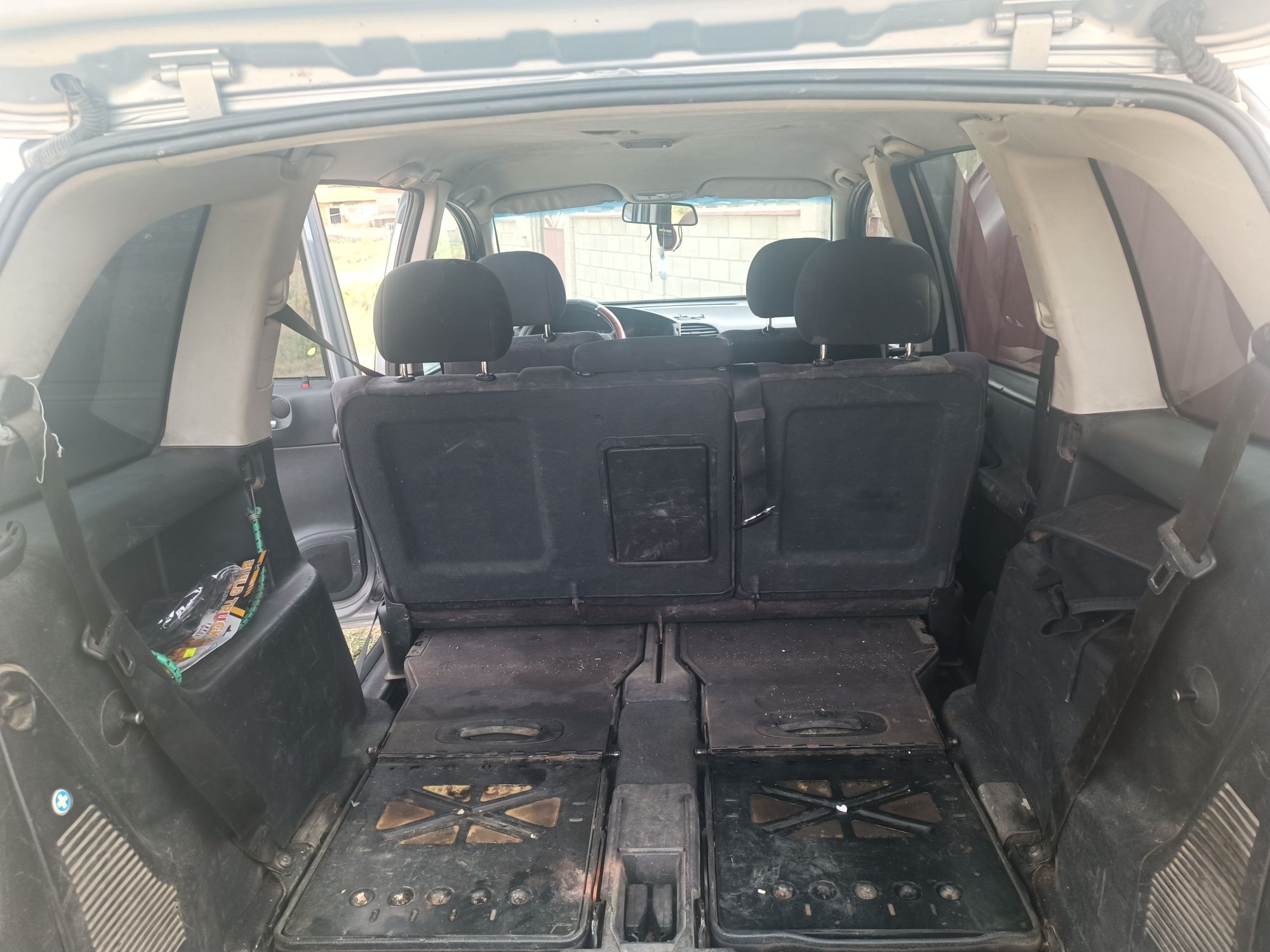 Opel zafira 7mesta