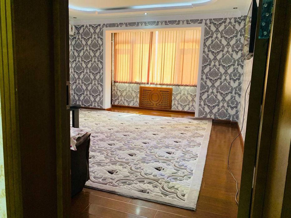 Метро ойбек 60 школа 3 х комнатная квартира