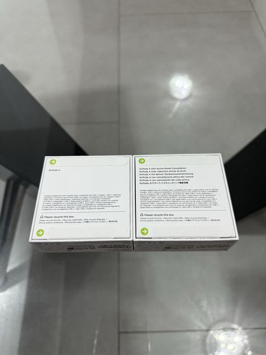 Apple AirPods 4 + AirPods 4 ANC • NOI / SIGILATE • garantie 12 luni