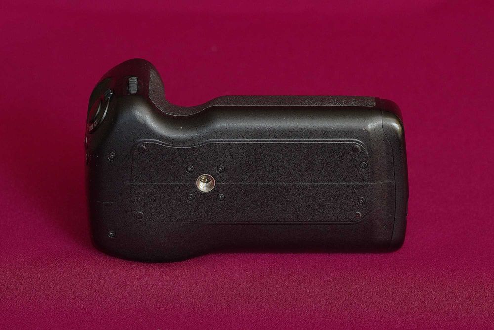 Отличен оригинален грип за Pentax K-3/K-3 II - Pentax D-BG5 + батерия