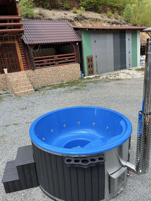 Ciubar Jacuzzi albastru