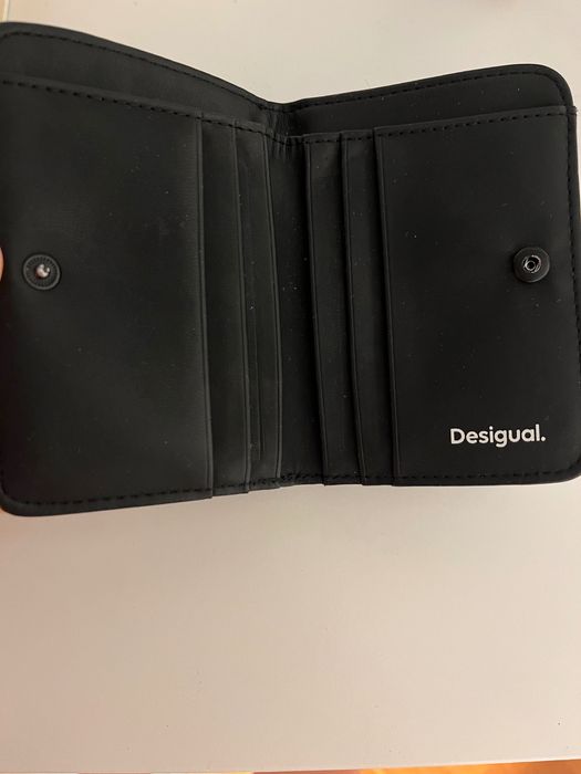 Дамски портфейл Desigual