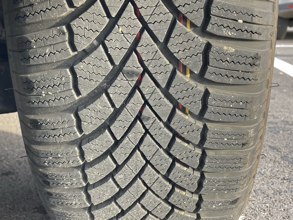 Set roti iarna VW Tiguan 5N 16” Brigdestone Blizzak