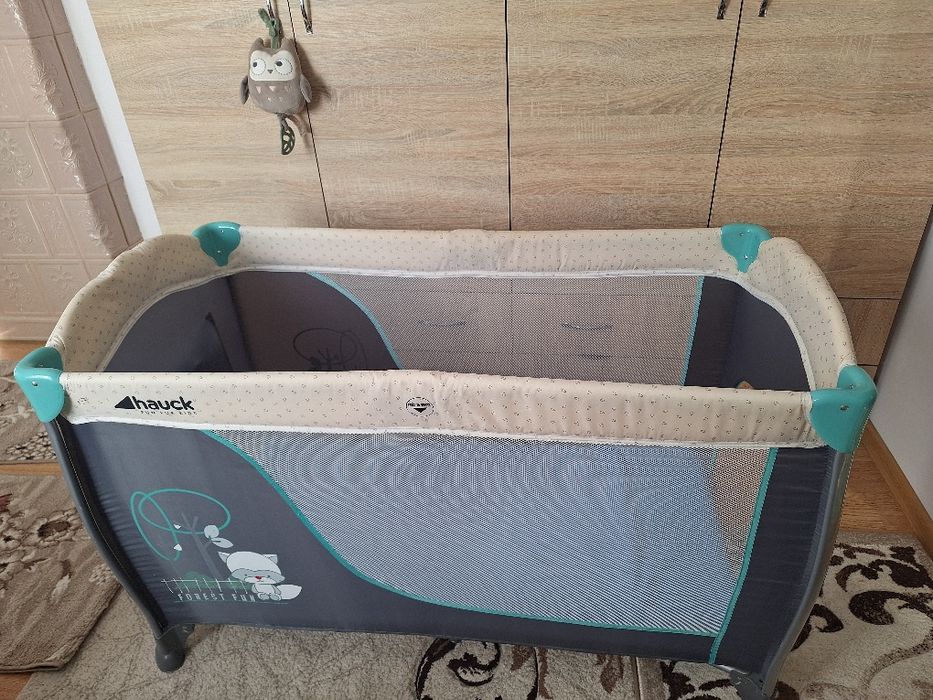 Patut bebeluși pliabil