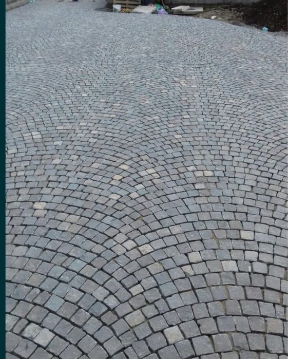 Piatra cubica andezit oriunde in tara + montat