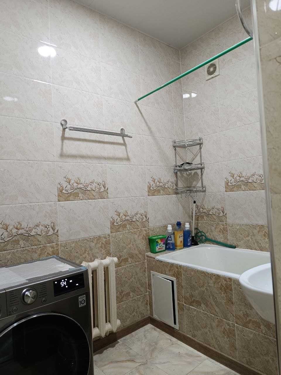 Продам 3х комнатную Спец план Дружба Народов