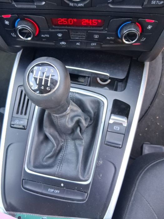 Volan audi a4 b8 cu comenzi 9/10 , nuca schimbator.  Navigatie etc