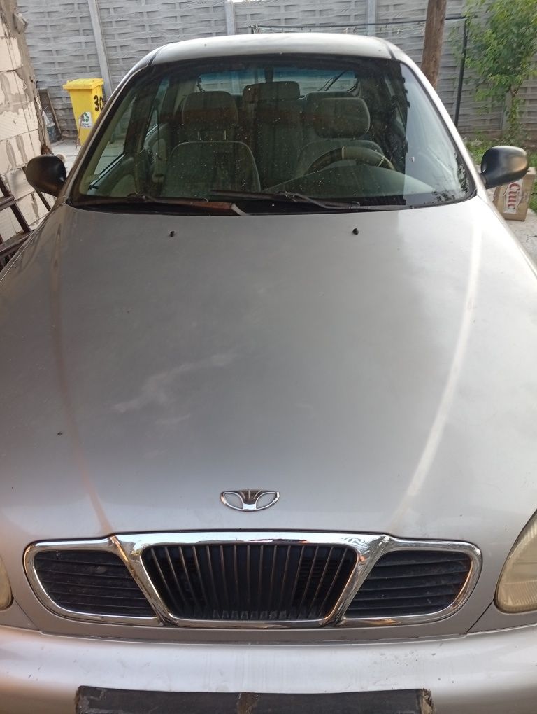 Vând Daewoo lanos
