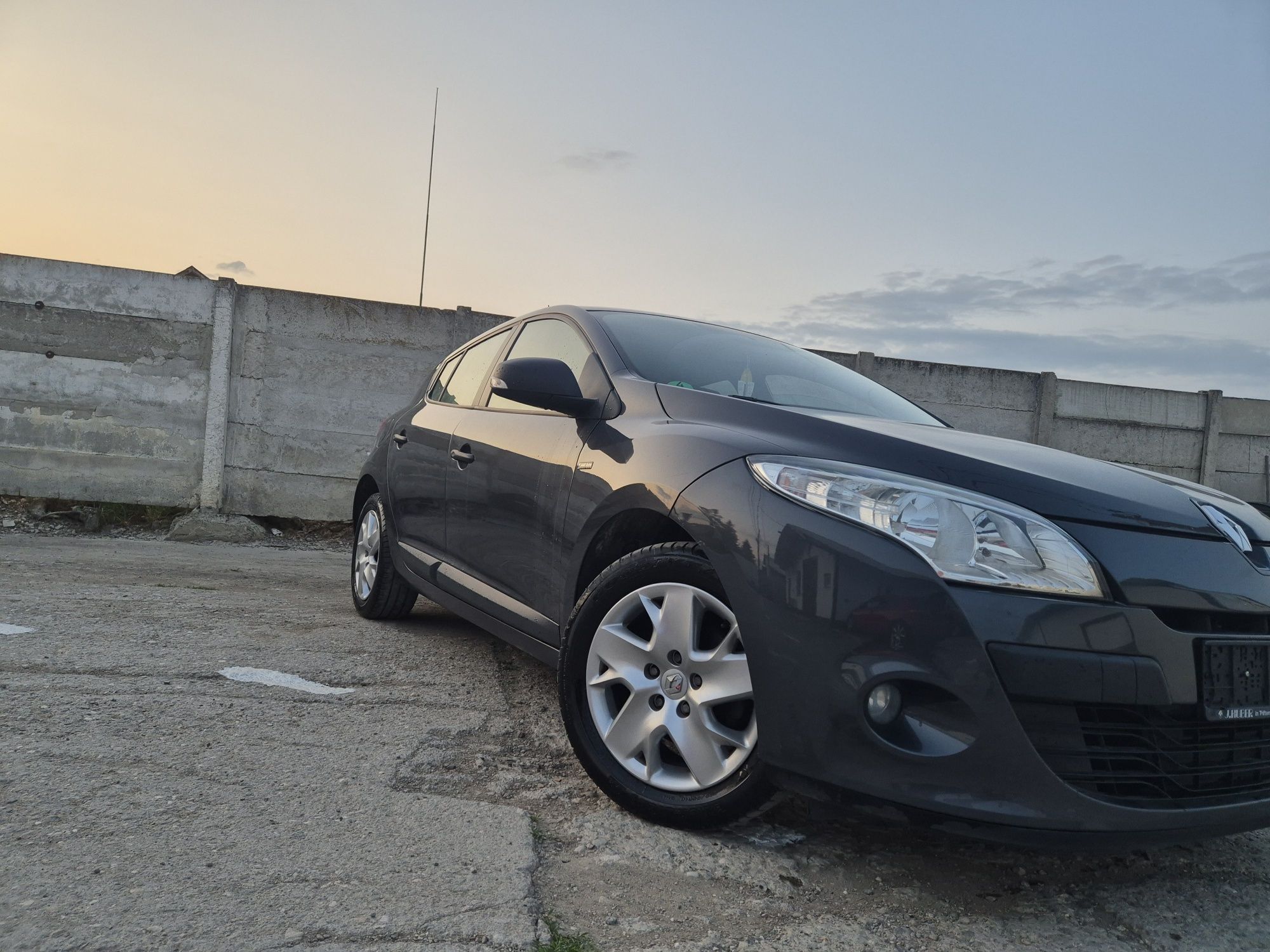 Renault Megane 3 2011 / 1.6 Benzina Euro 5 / Navi / Inc Scaune/