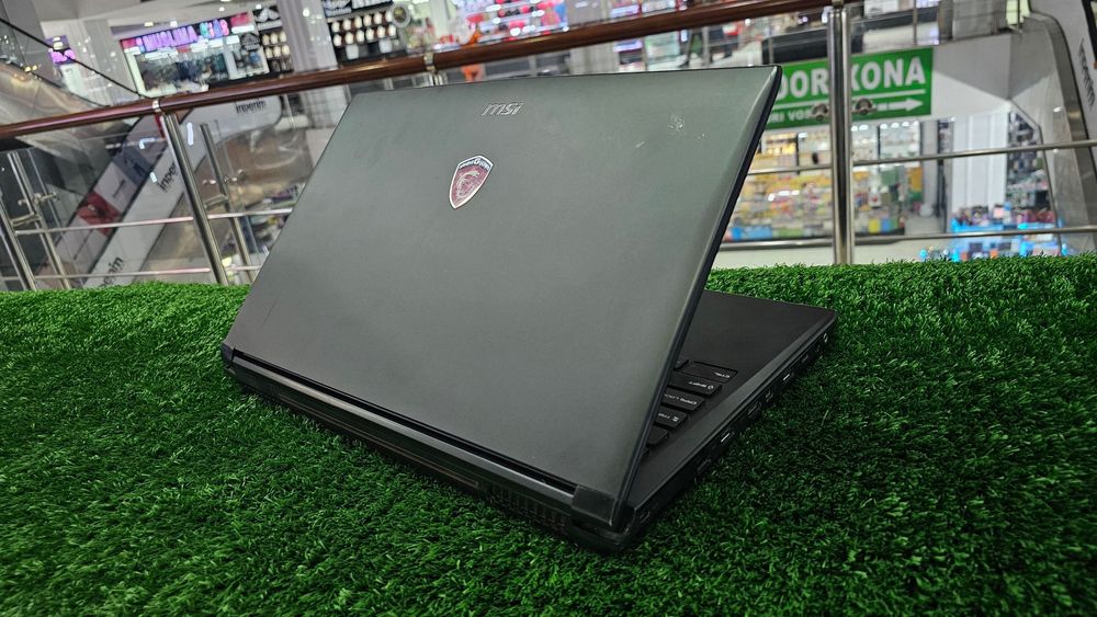 MSI igravoy noutbuk
