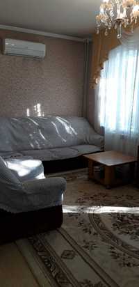 Мягкий уголок(угловой диван и 1 кресло) бу