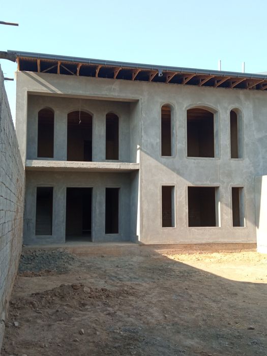 Срочна продаётся двух этажный дом