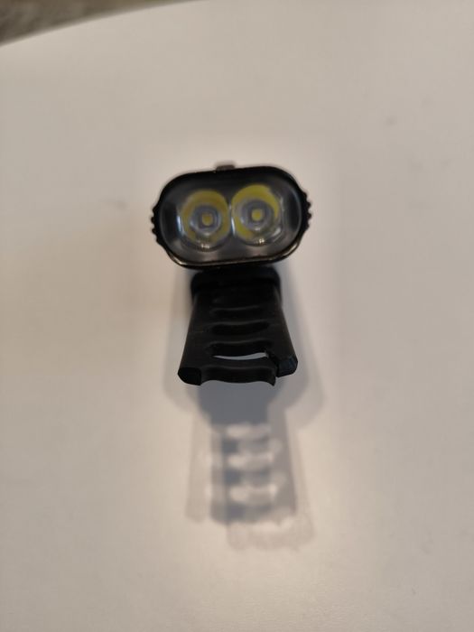 Vand lanterna pentru bicicleta Lezyne Micro Pro 800XL