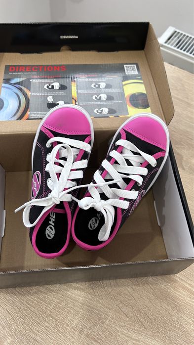 Vand tenisi cu roti Heelys 30