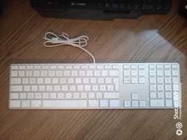 Tastatura Apple cu fir model A1243 cu 2 porturi usb